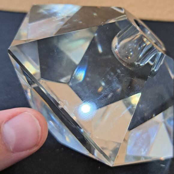 Cartier Cut Crystal Hexagonal Candle Holders, Pair - Picture 9 of 11